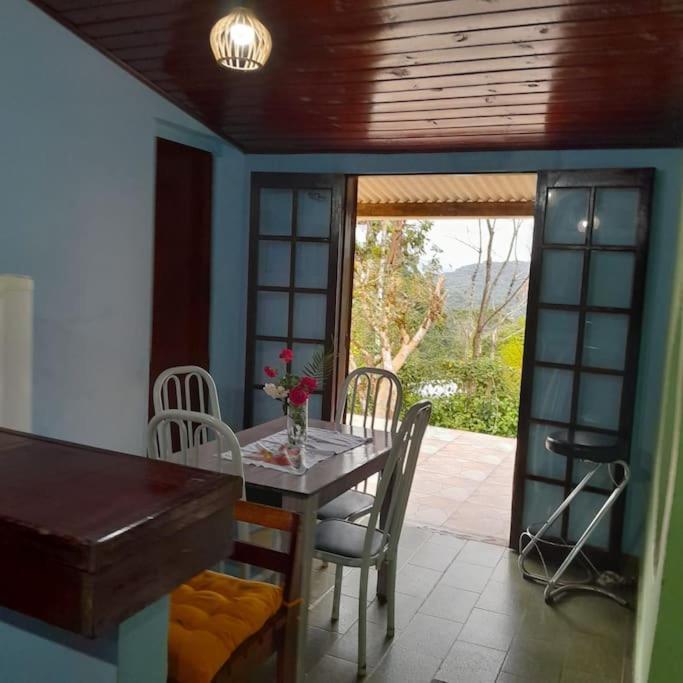 Casa Amarela Prumirim Ubatuba Exterior photo